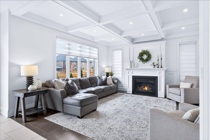 Photo 16 at 1952 Queensbury Drive, Taunton, Oshawa