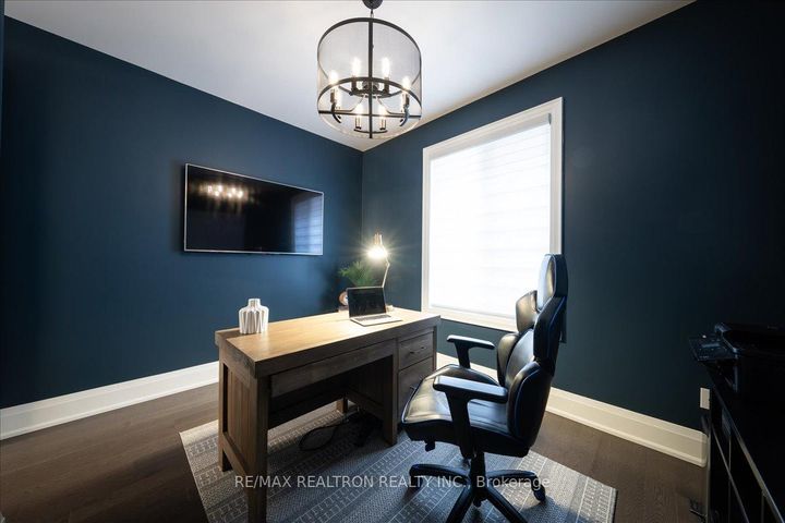 Photo 22 at 1952 Queensbury Drive, Taunton, Oshawa