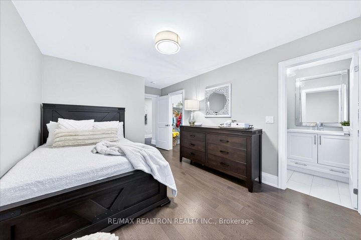 Photo 33 at 1952 Queensbury Drive, Taunton, Oshawa