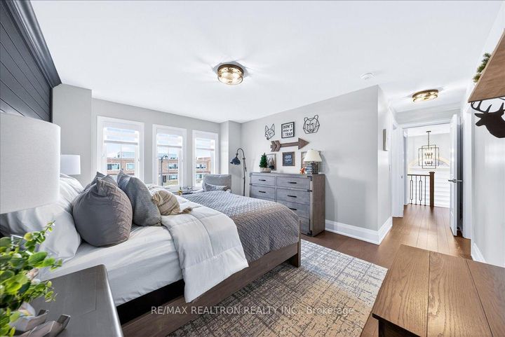 Photo 37 at 1952 Queensbury Drive, Taunton, Oshawa