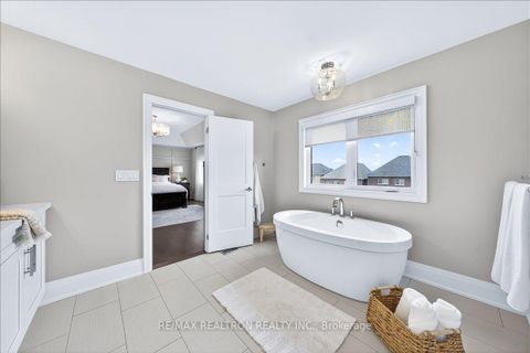 Photo 31 at 1952 Queensbury Drive, Taunton, Oshawa