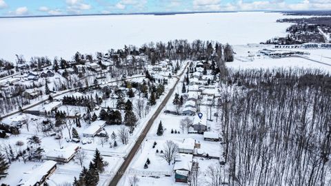 Photo 1 at 3822 West Street, Rural Innisfil, Innisfil