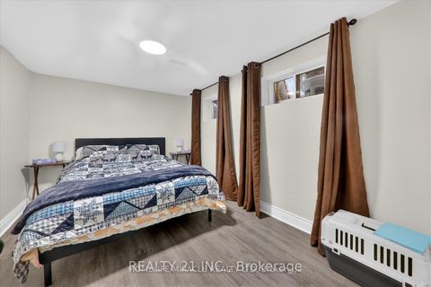 Photo 22 at 30 Melchior Drive, West Hill, Toronto