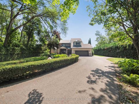 Photo 1 at 109 Woodriver Bend, Sutton & Jackson's Point, Georgina