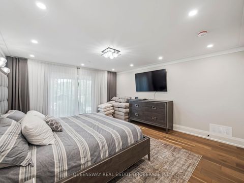 Photo 15 at 109 Woodriver Bend, Sutton & Jackson's Point, Georgina