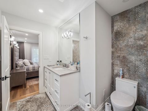 Photo 16 at 109 Woodriver Bend, Sutton & Jackson's Point, Georgina