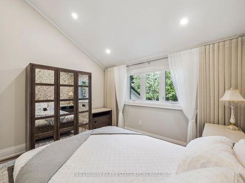 Photo 26 at 109 Woodriver Bend, Sutton & Jackson's Point, Georgina