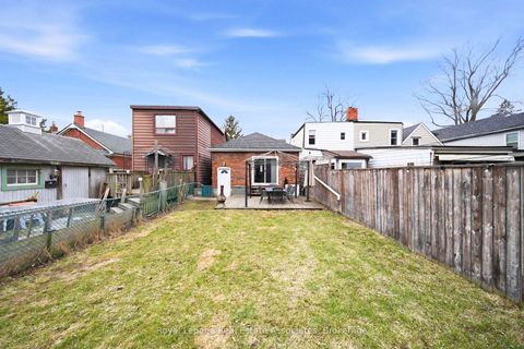 Photo 24 at 177 CHISHOLM Avenue, Lumsden, Toronto