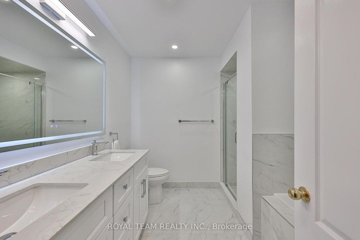 Photo 30 at 11 Jarrett Court, Vellore Village, Vaughan