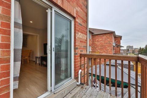 Photo 21 at 11 Jarrett Court, Vellore Village, Vaughan