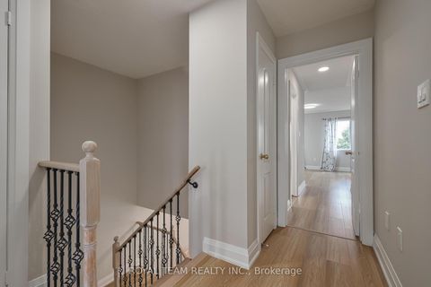 Photo 25 at 11 Jarrett Court, Vellore Village, Vaughan