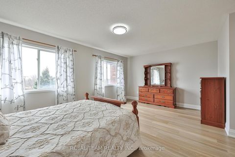 Photo 29 at 11 Jarrett Court, Vellore Village, Vaughan