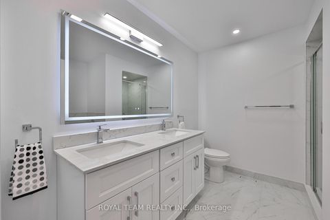 Photo 31 at 11 Jarrett Court, Vellore Village, Vaughan