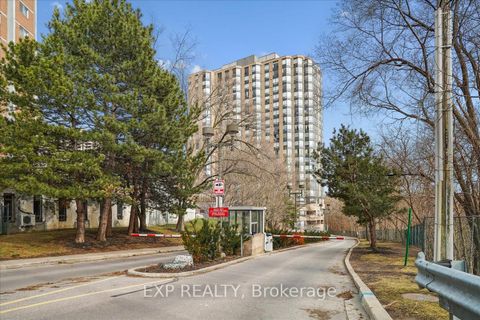 Photo 1 at 802 - 3 Hickory Tree Road, Weston, Toronto