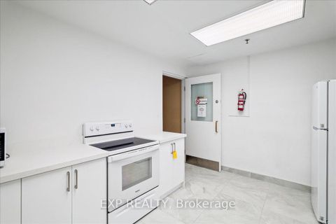 Photo 43 at 802 - 3 Hickory Tree Road, Weston, Toronto