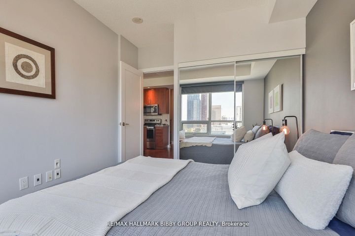 Photo 13 at 1102 - 120 Homewood Avenue, Yonge Corridor, Toronto