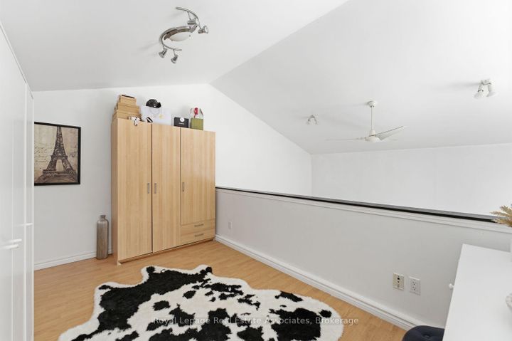 Photo 29 at 708 Montbeck Crescent, Lakeview, Mississauga