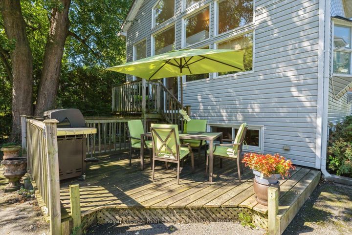 Photo 31 at 708 Montbeck Crescent, Lakeview, Mississauga