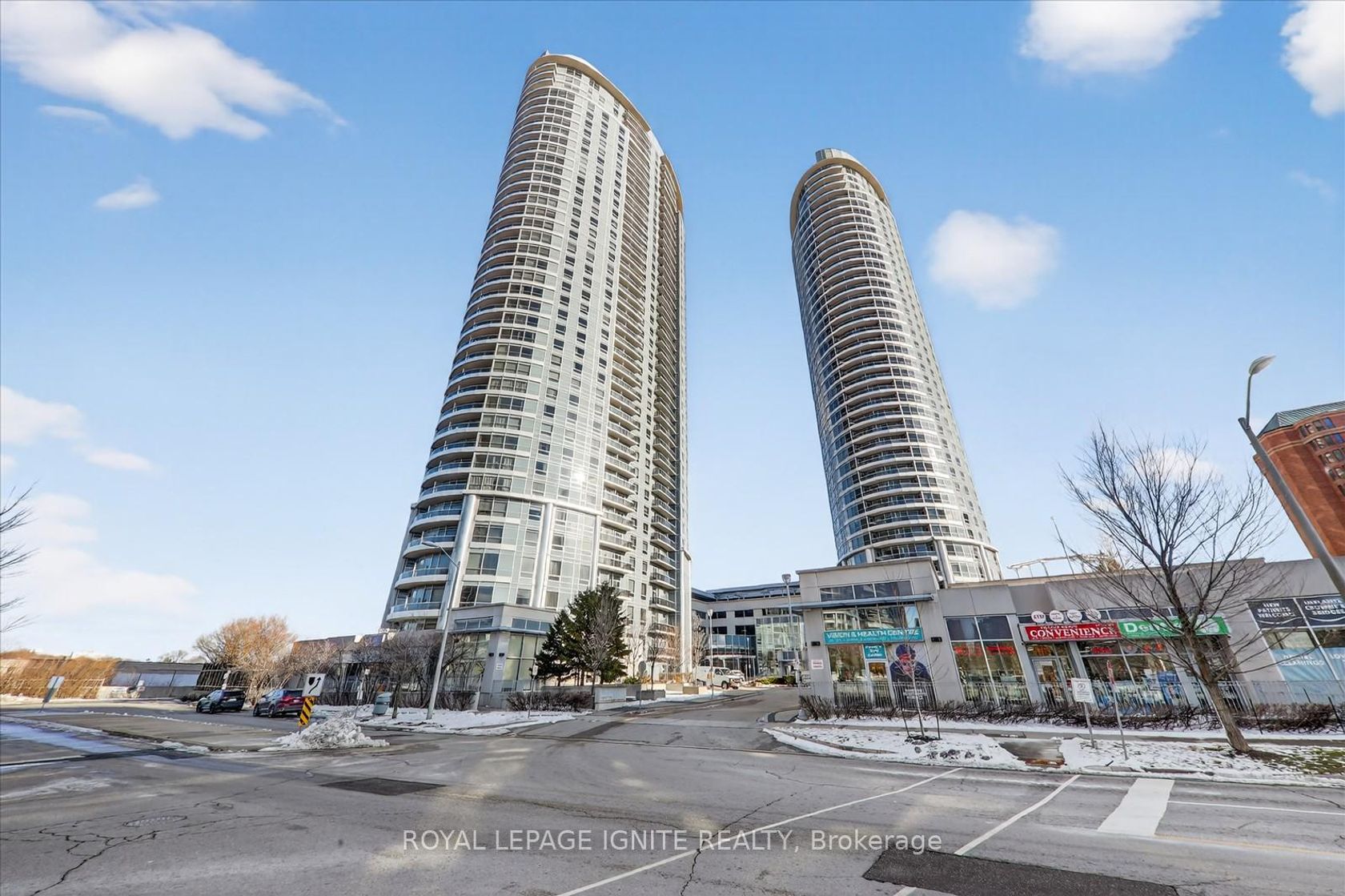 3117 - 135 Village Green Square, Malvern West, Toronto 