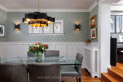 Photo 9 at 35 Grenview Boulevard N, Kingsway South, Toronto