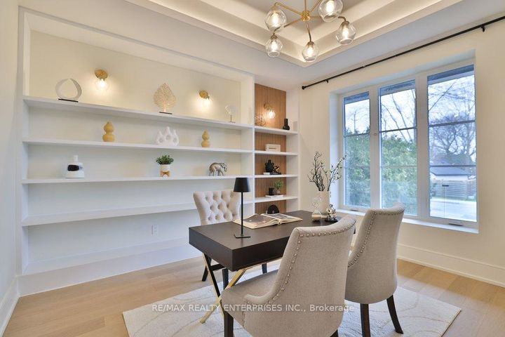 Photo 5 at 202 Queen Street W, Port Credit, Mississauga