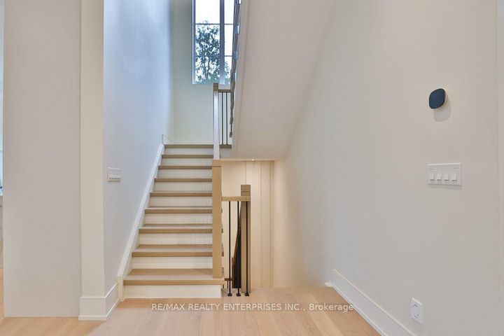 Photo 16 at 202 Queen Street W, Port Credit, Mississauga