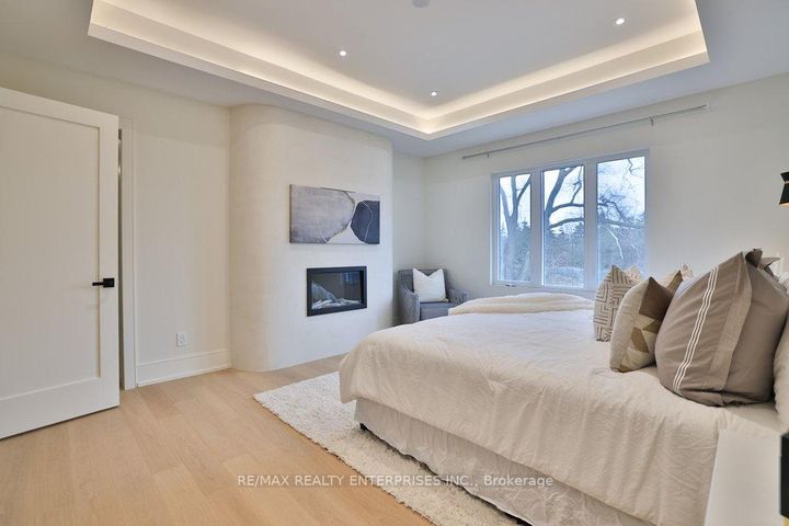 Photo 18 at 202 Queen Street W, Port Credit, Mississauga