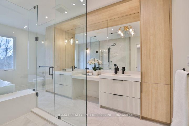 Photo 20 at 202 Queen Street W, Port Credit, Mississauga