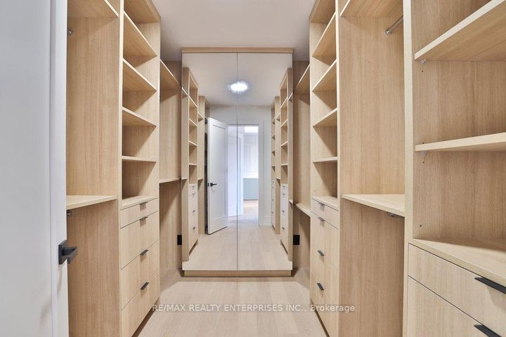 Photo 22 at 202 Queen Street W, Port Credit, Mississauga