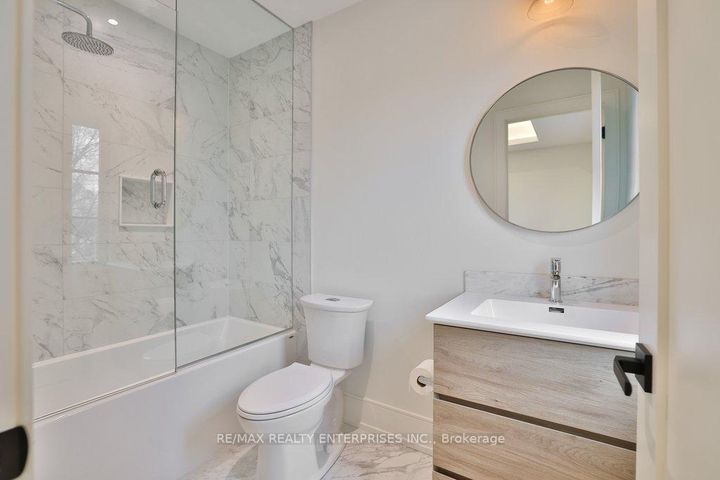 Photo 24 at 202 Queen Street W, Port Credit, Mississauga