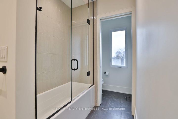 Photo 27 at 202 Queen Street W, Port Credit, Mississauga