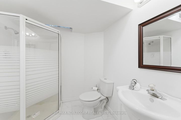 Photo 36 at 27 Treasure Road, Vellore Village, Vaughan