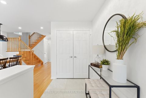 Photo 8 at 27 Treasure Road, Vellore Village, Vaughan