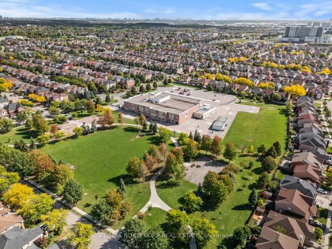 Photo 48 at 27 Treasure Road, Vellore Village, Vaughan