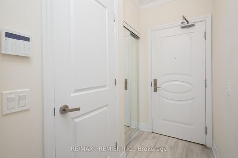 Photo 7 at 909 - 9085 Jane Street, Concord, Vaughan