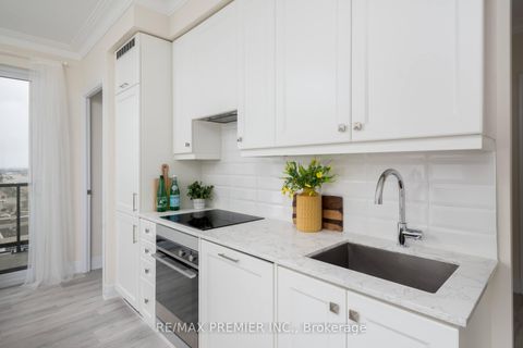 Photo 12 at 909 - 9085 Jane Street, Concord, Vaughan