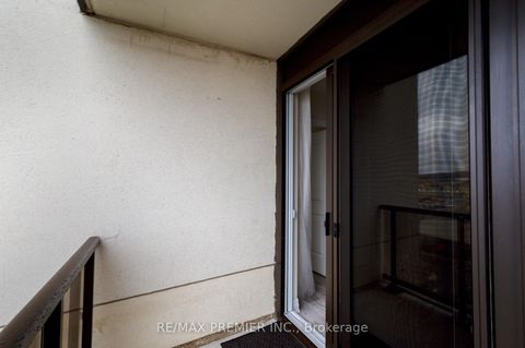 Photo 30 at 909 - 9085 Jane Street, Concord, Vaughan