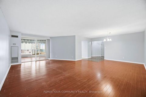 Photo 12 at 1011 - 20 Guildwood Parkway, Guildwood, Toronto