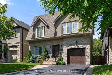 Photo 1 at 12 Reid Manor, Queensway, Toronto