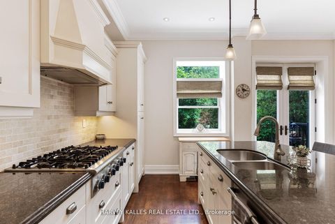 Photo 14 at 12 Reid Manor, Queensway, Toronto