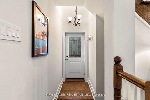 Photo 27 at 12 Reid Manor, Queensway, Toronto