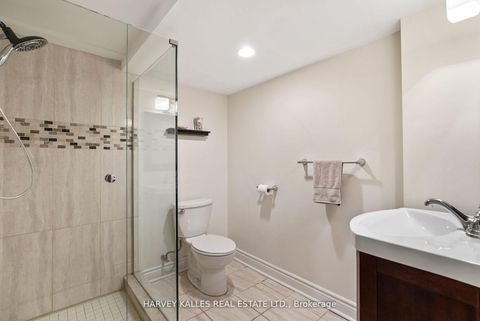 Photo 33 at 12 Reid Manor, Queensway, Toronto