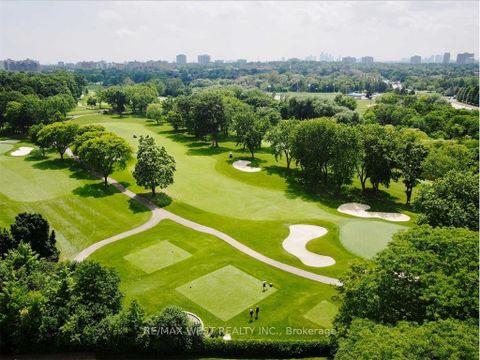 Photo 13 at D14 - 300 Mill Road, Markland Wood, Toronto