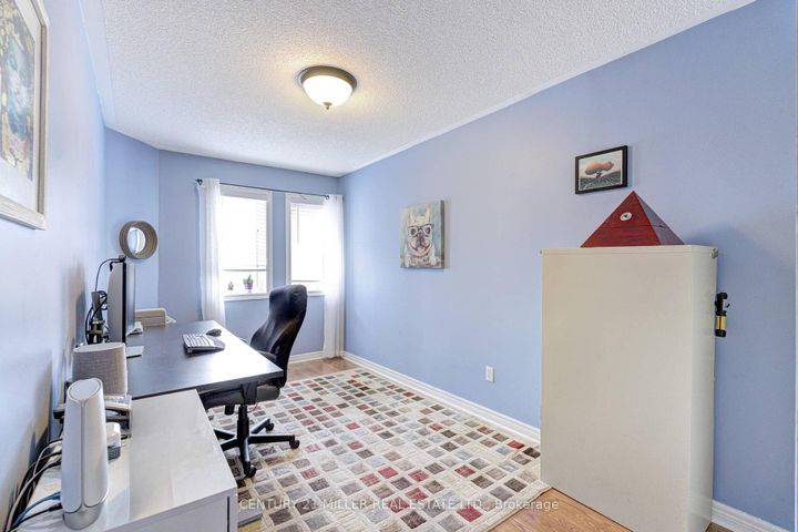 Photo 33 at 614 Leatherleaf Drive, Hurontario, Mississauga