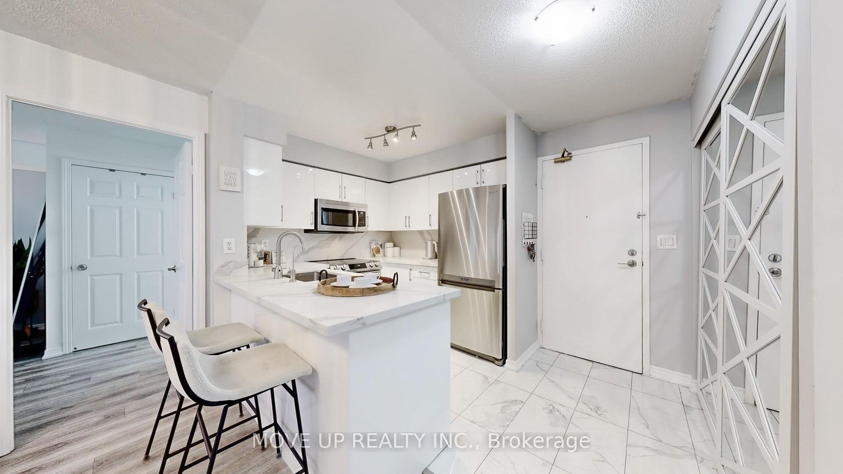 225 - 3 Ellesmere Street, Langstaff, Richmond Hill photo number 2