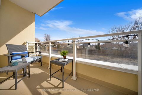 Photo 14 at 210 - 21 Brookhouse Drive, Newcastle, Clarington