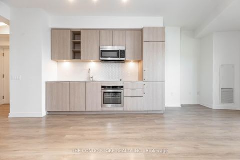 Photo 7 at 707 - 50 Ordnance Street, Niagara, Toronto