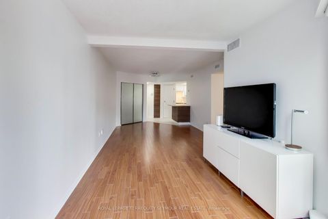 Photo 2 at 1407 - 1001 Bay Street, Bay Street Corridor, Toronto