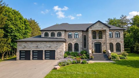 Photo 3 at 14705 Jane Street, Rural King, King