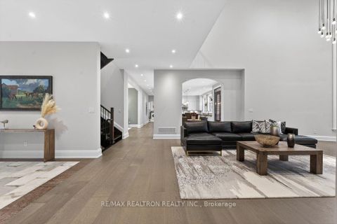 Photo 18 at 14705 Jane Street, Rural King, King